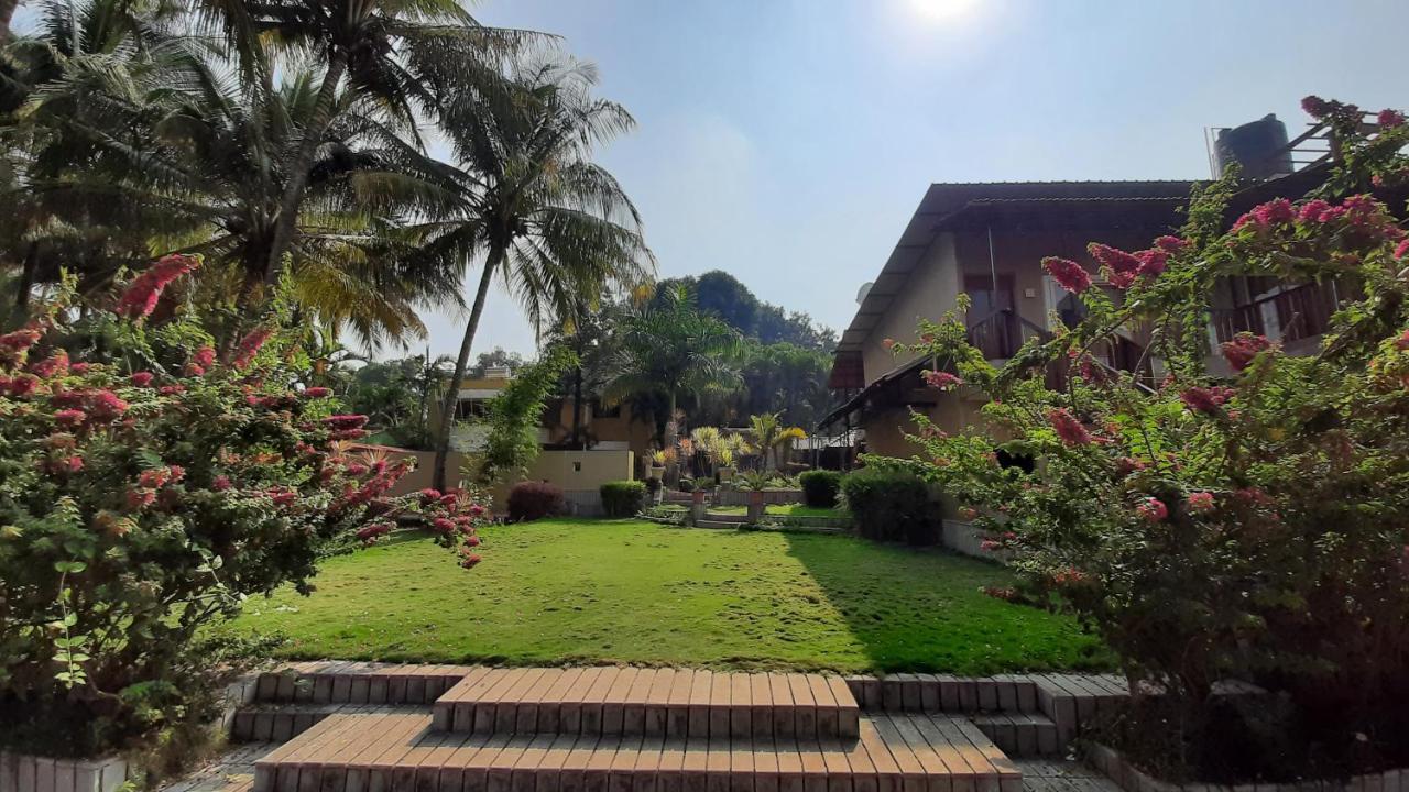 Anandvan Holiday Homes, Wai Exterior foto